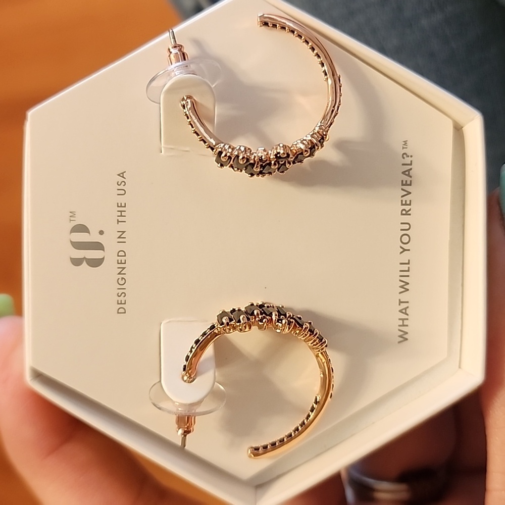 Bomp Party Earrings